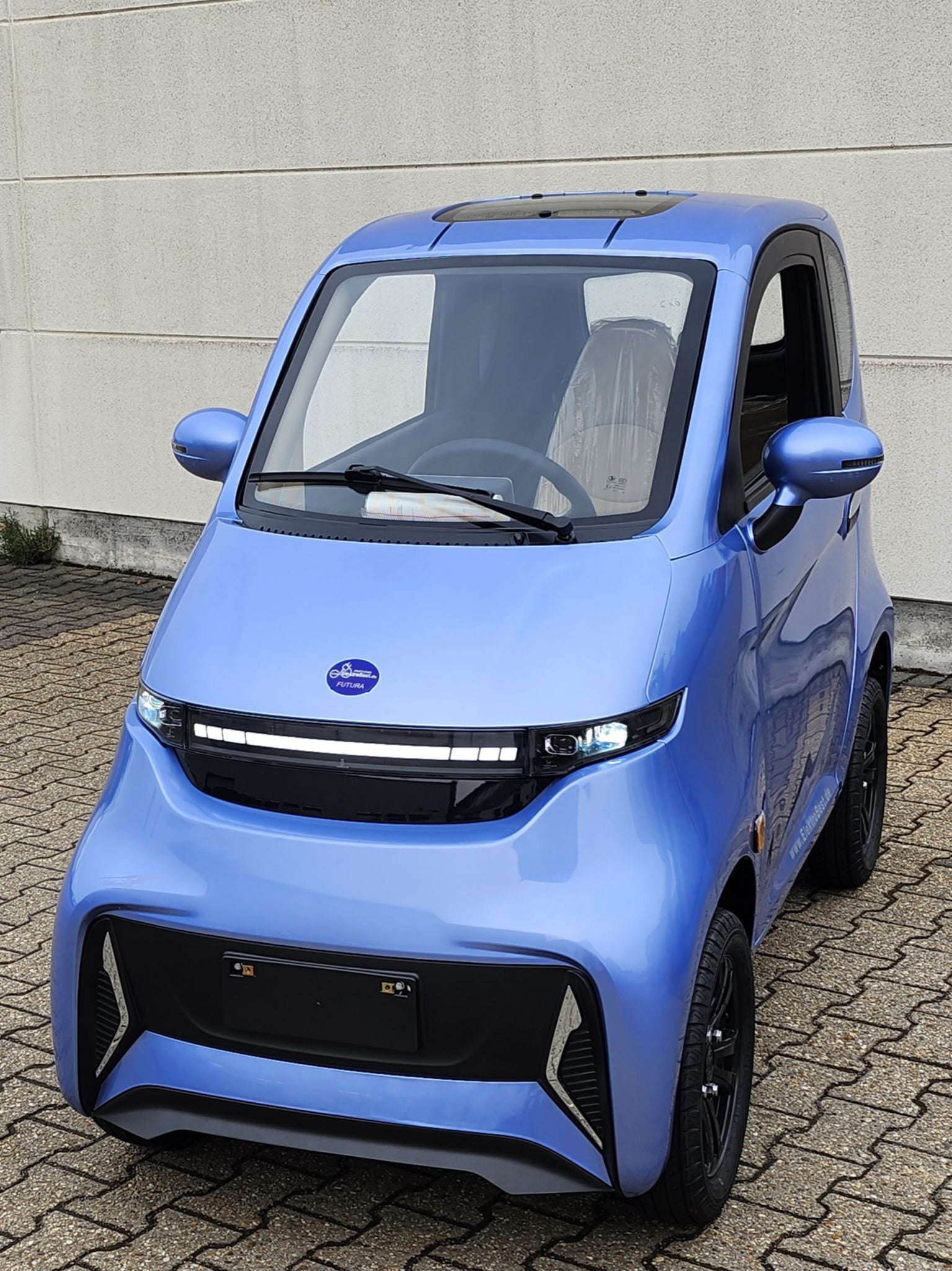 E-Auto Kleinwagen Zukunft 4 (Futura 4) bis 25-45km/h – Elektro Autos